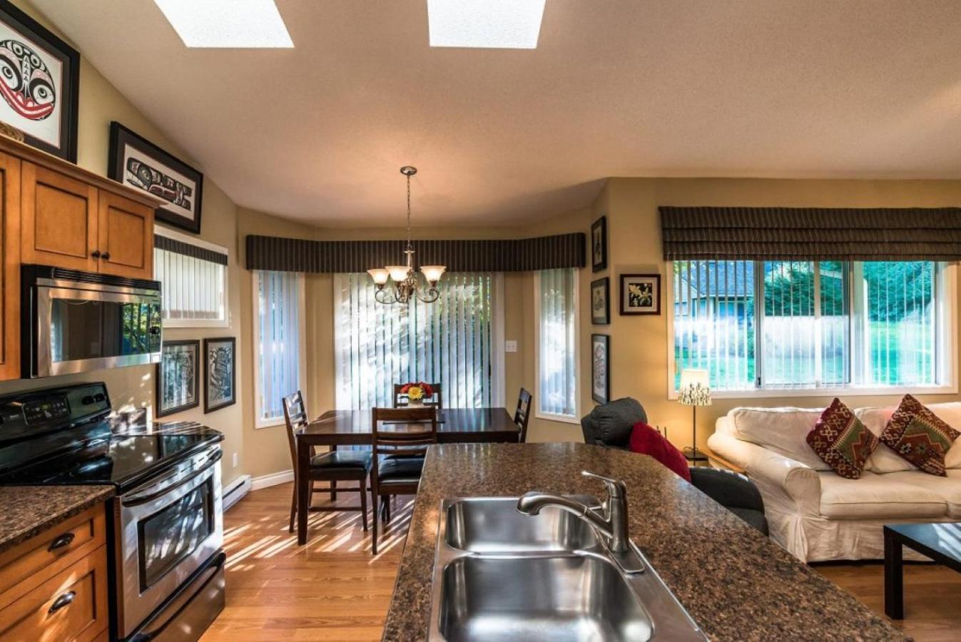 Ocean Trails Resort Parksville Exterior foto